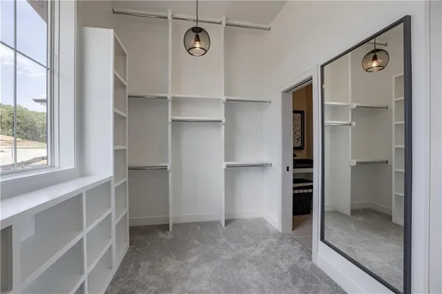 $835,000 | 5158 Northwest 47 Terrace, Riverside, MO 64150