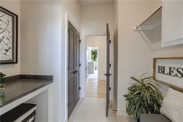 $835,000 | 5158 Northwest 47 Terrace, Riverside, MO 64150