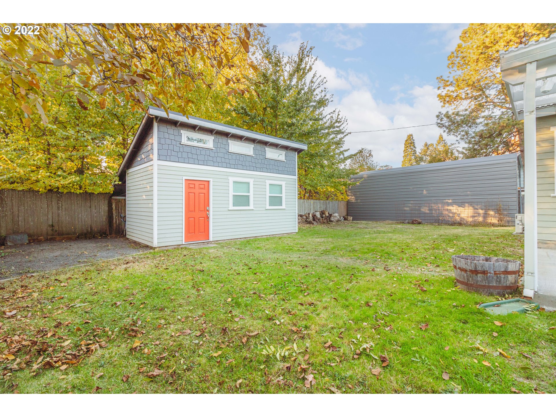 11910 Southwest Denney Road Beaverton, OR 97008 - Photo 20 of 22 a view of outdoor space and yard