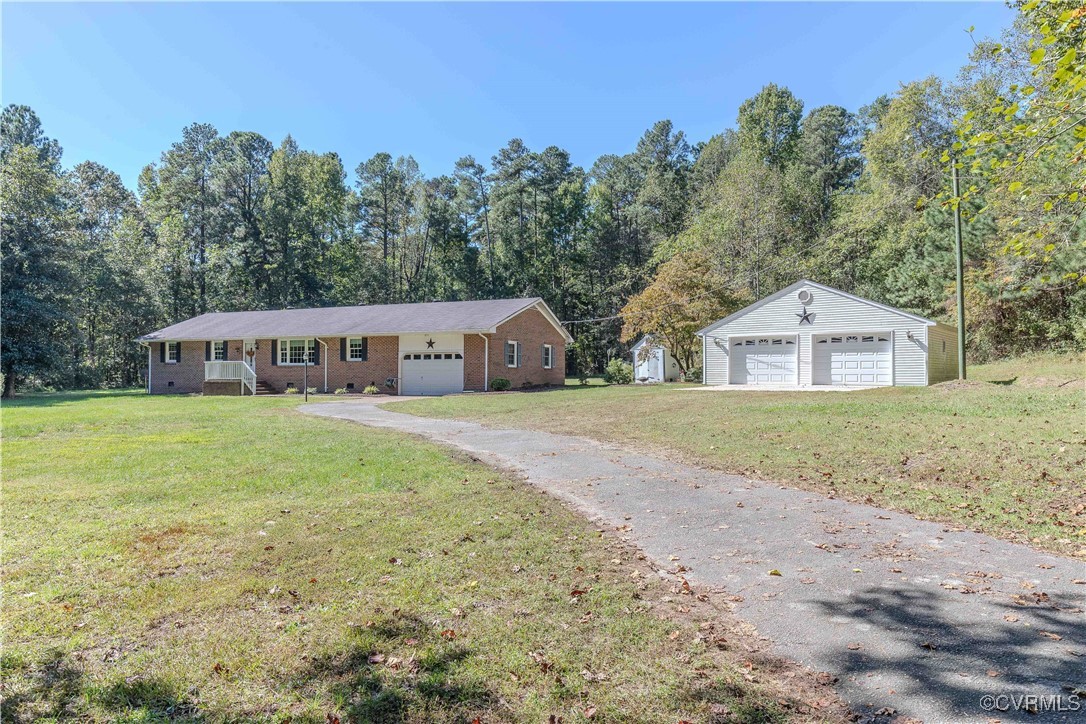 22517 Cox Road Sutherland, VA 23885 - Photo 2 of 34 Gallery Image 2