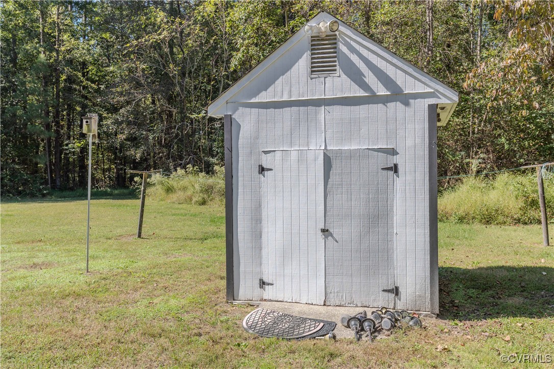 22517 Cox Road Sutherland, VA 23885 - Photo 30 of 34 Gallery Image 30