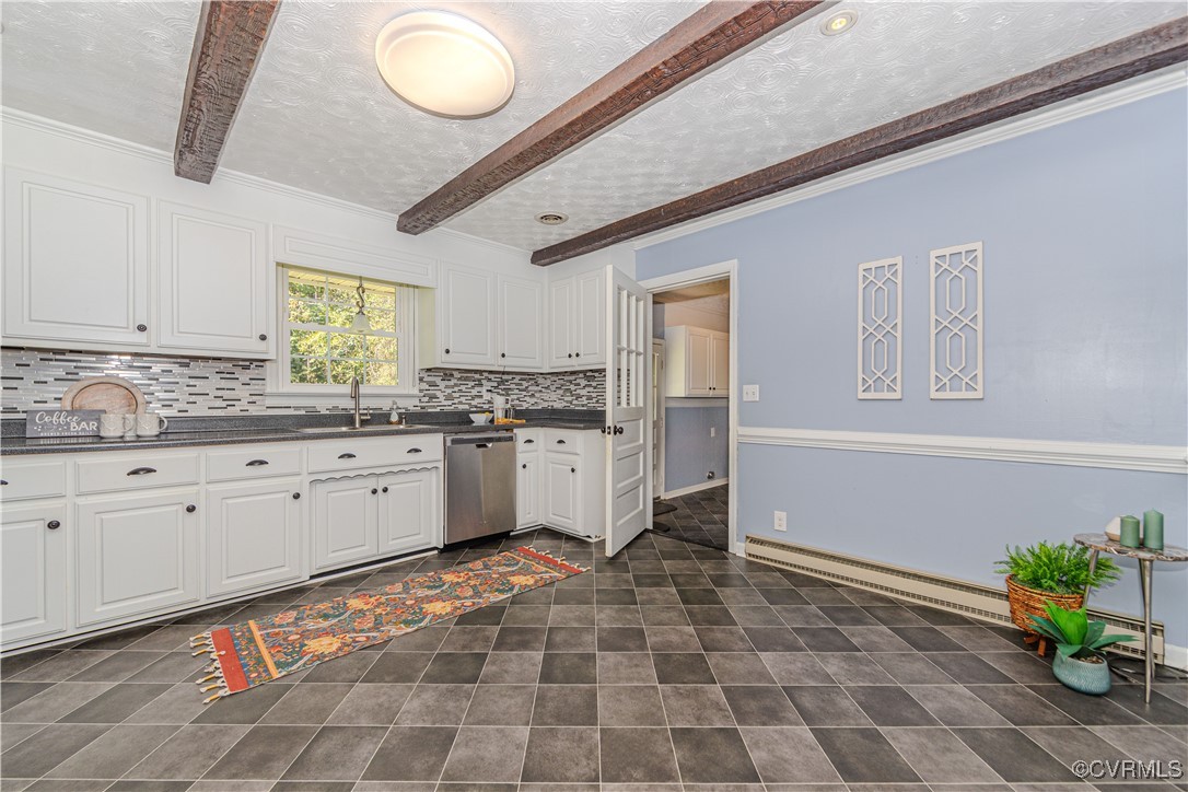 22517 Cox Road Sutherland, VA 23885 - Photo 10 of 34 Gallery Image 10