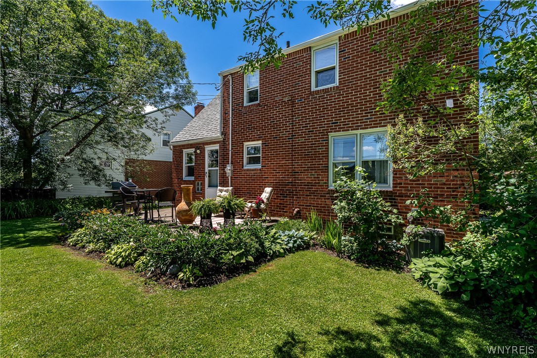 186 Ridgewood Drive Amherst, NY 14226 - Photo 25 of 34