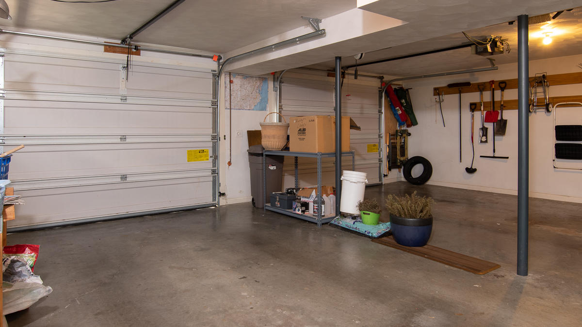 112 Aftons Meadow Road Vinton, VA 24179 - Photo 36 of 46 a view of room with gym equipment