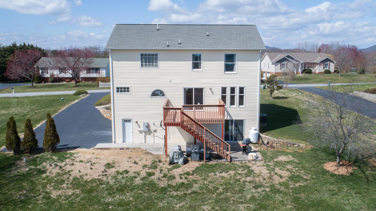 112 Aftons Meadow Road Vinton, VA 24179 - Photo 43 of 46 an aerial view of a house with a yard