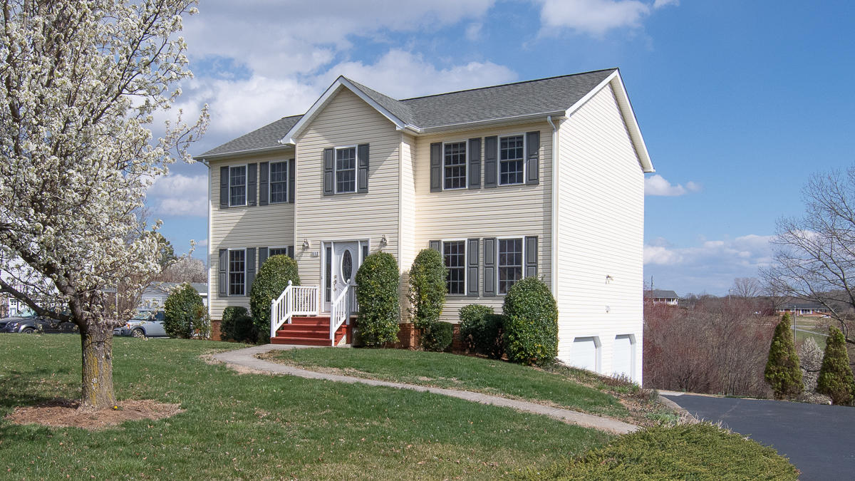 112 Aftons Meadow Road Vinton, VA 24179 - Photo 46 of 46 a view of a house with a yard