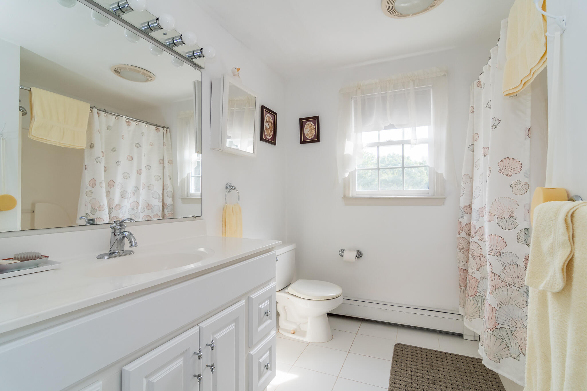 1 Crestview Lane Sagamore, MA 02561 - Photo 27 of 39 Bath_WEB (7)