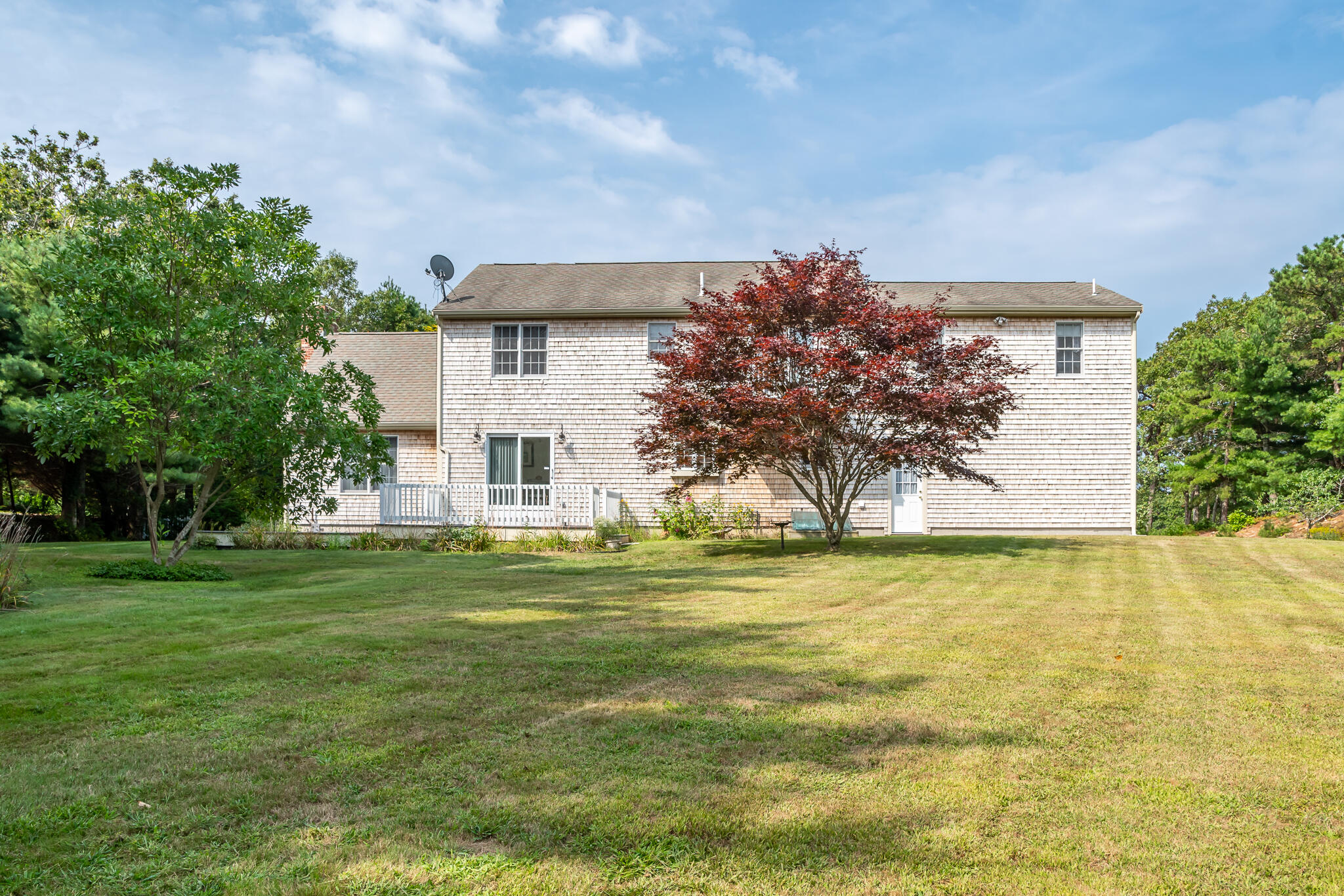 1 Crestview Lane Sagamore, MA 02561 - Photo 6 of 39 Yard B_WEB (5)