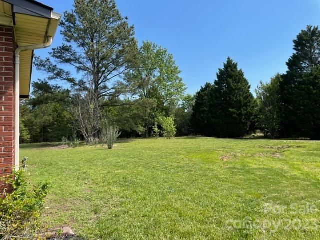 1608 Altura Road Fort Mill, SC 29708 - Photo 5 of 34 a view of outdoor space with deck and yard