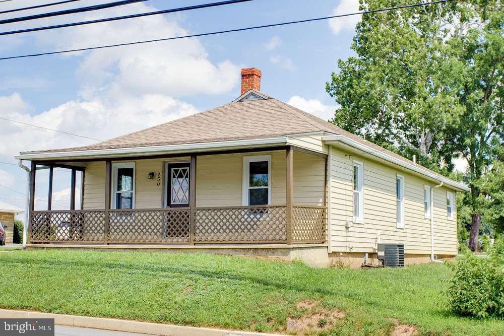 250 South Houcks Road Harrisburg, PA 17109 - Photo 1 of 25 Gallery Image 1