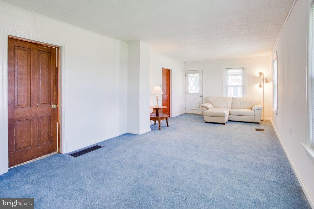 250 South Houcks Road Harrisburg, PA 17109 - Photo 5 of 25 Gallery Image 5