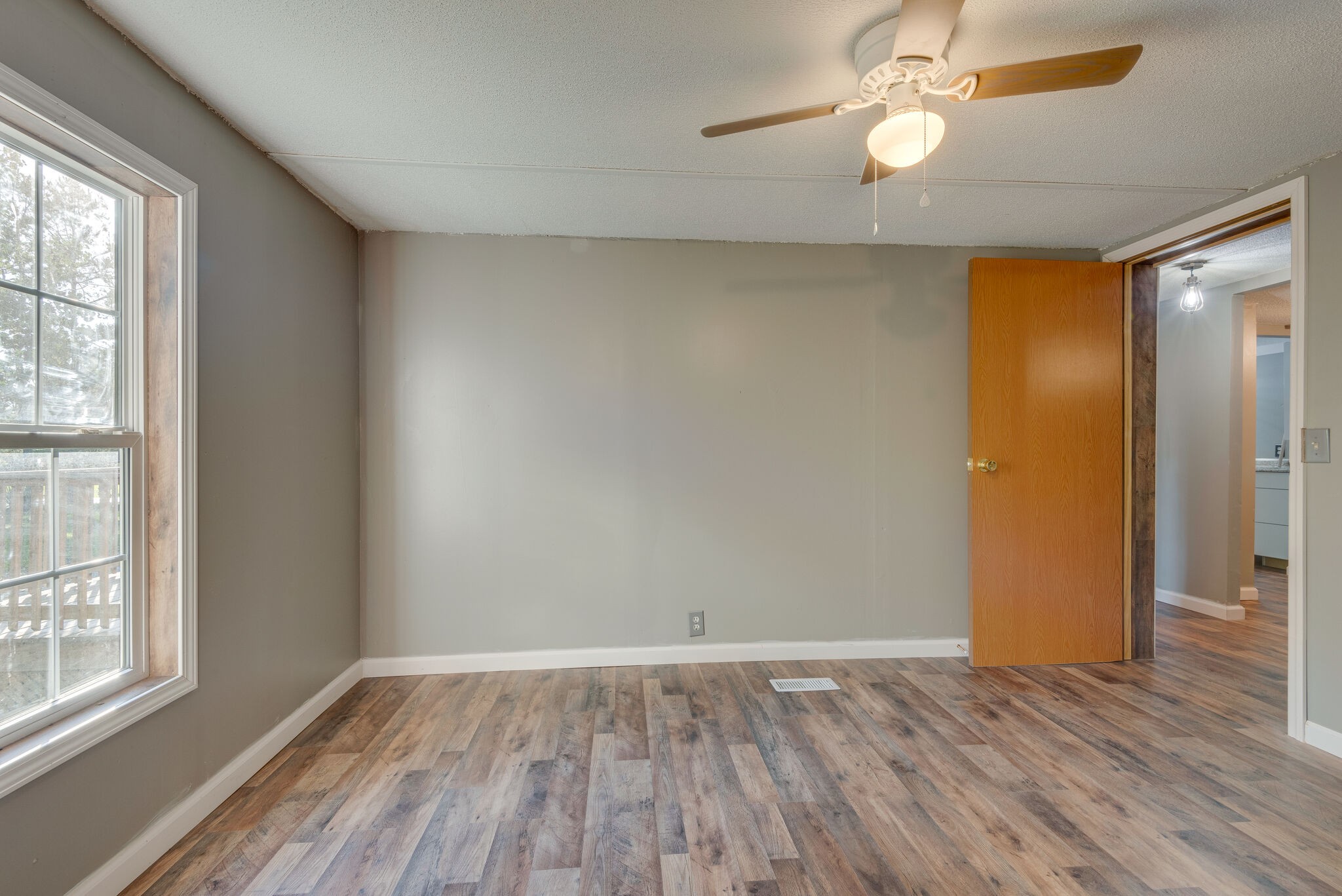 6325 Keys Branch Road Nunnelly, TN 37137 - Photo 21 of 27 Gallery Image 21