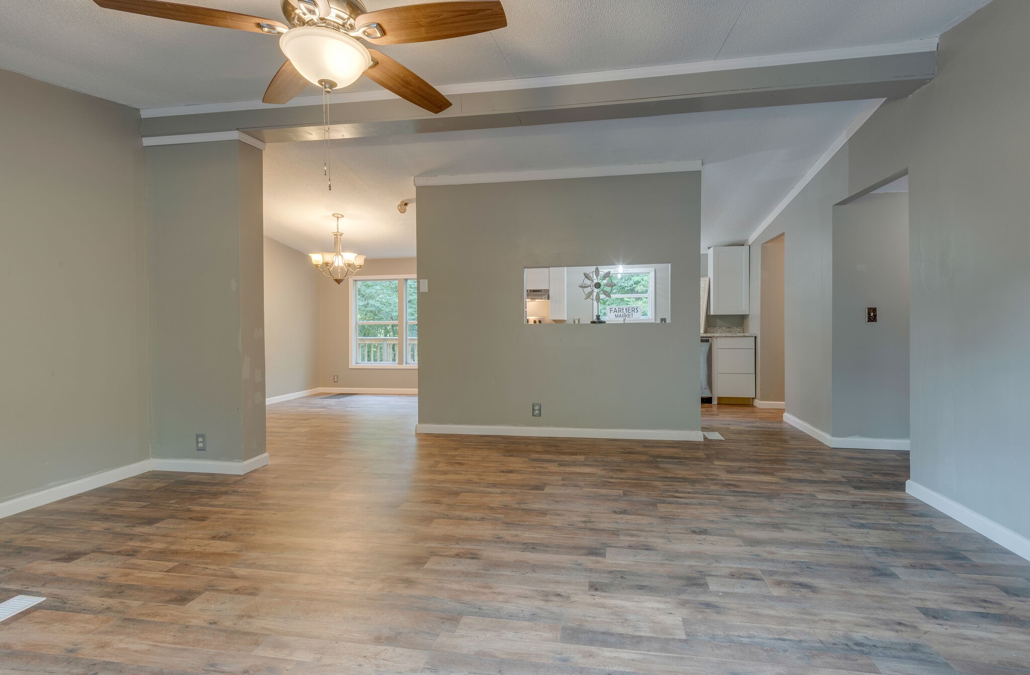 6325 Keys Branch Road Nunnelly, TN 37137 - Photo 9 of 27 Gallery Image 9