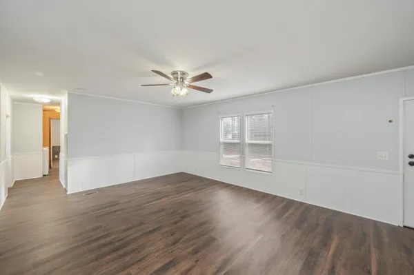 $1,600 | 124 Mallet Bayou Road, Freeport, FL 32439