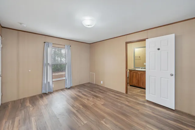 $1,600 | 124 Mallet Bayou Road, Freeport, FL 32439