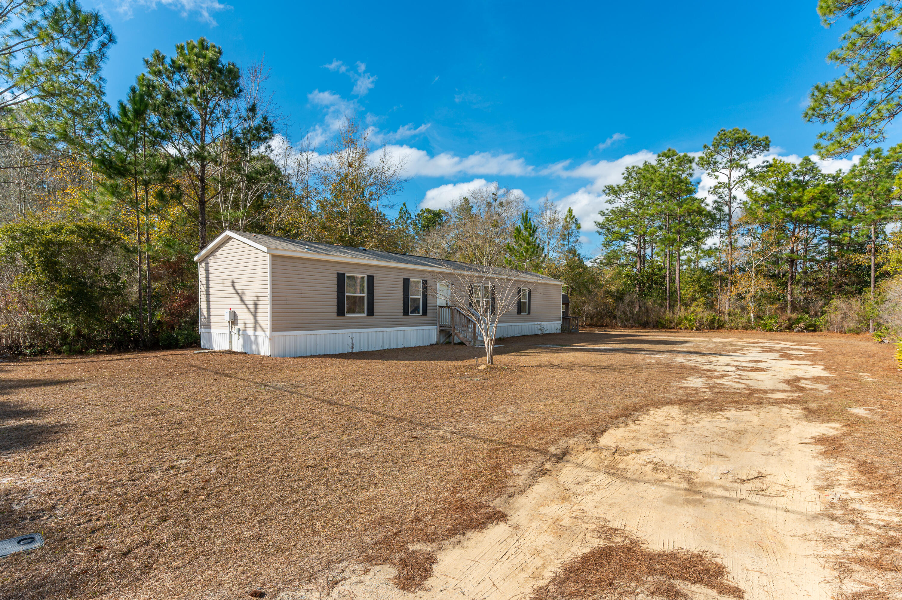 124 Mallet Bayou Road Freeport, FL 32439 - Photo 3 of 26 3