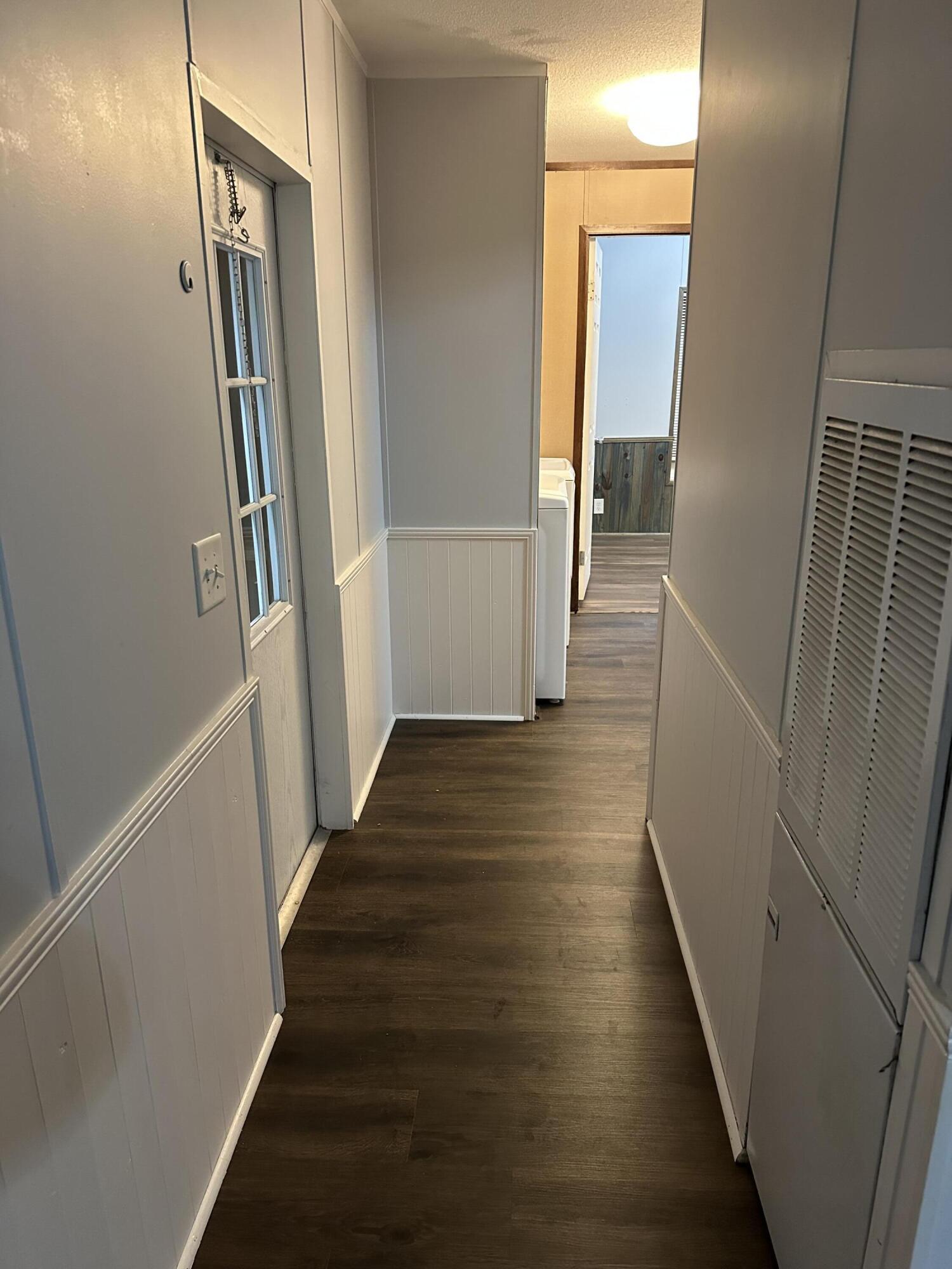 124 Mallet Bayou Road Freeport, FL 32439 - Photo 6 of 14 IMG_4313