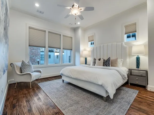 $995,000 | 2114 Aylesport Drive, Dallas, TX 75201