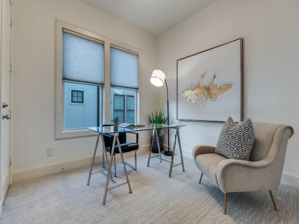 $995,000 | 2114 Aylesport Drive, Dallas, TX 75201