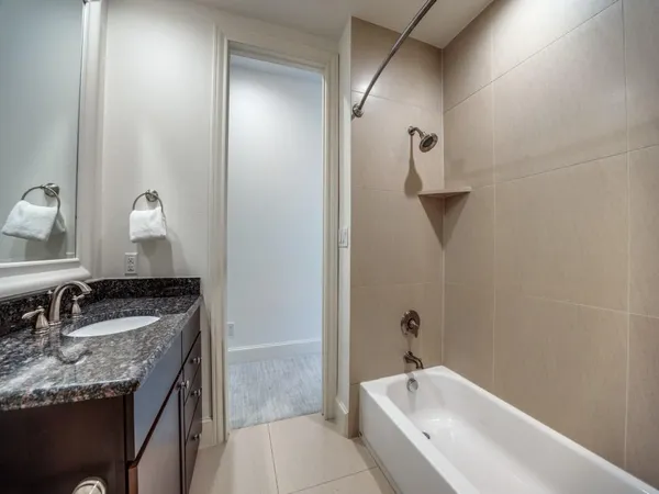 $995,000 | 2114 Aylesport Drive, Dallas, TX 75201