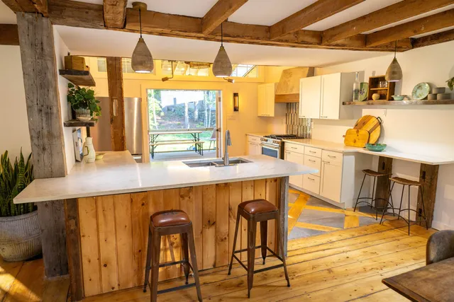 $749,000 | 659 North Sandwich Road, Sandwich, NH 03227