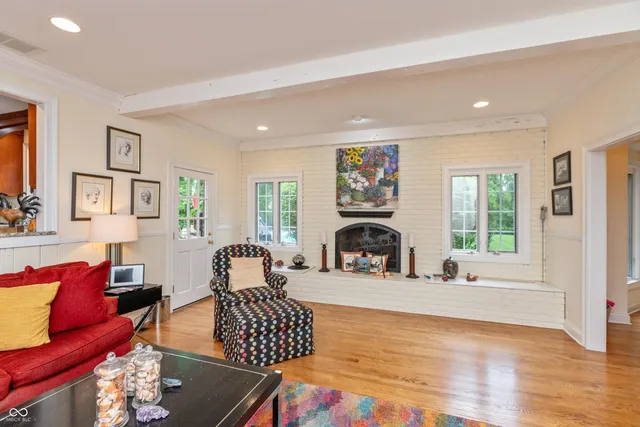 $995,000 | 8535 North Washington Boulevard, Indianapolis, IN 46240