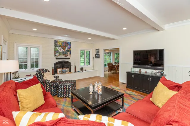 $995,000 | 8535 North Washington Boulevard, Indianapolis, IN 46240