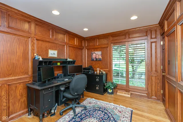 $995,000 | 8535 North Washington Boulevard, Indianapolis, IN 46240