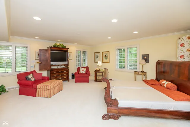 $995,000 | 8535 North Washington Boulevard, Indianapolis, IN 46240