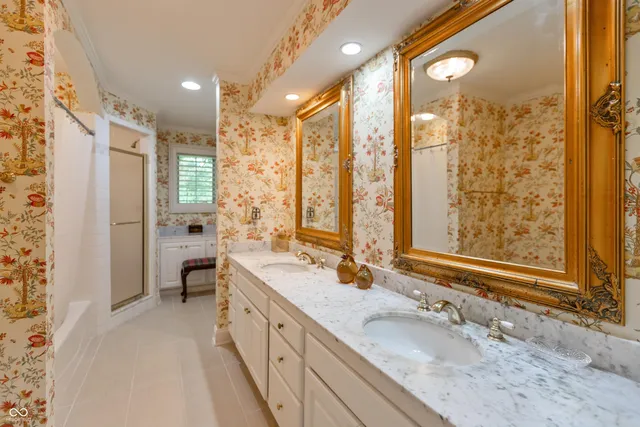 $995,000 | 8535 North Washington Boulevard, Indianapolis, IN 46240