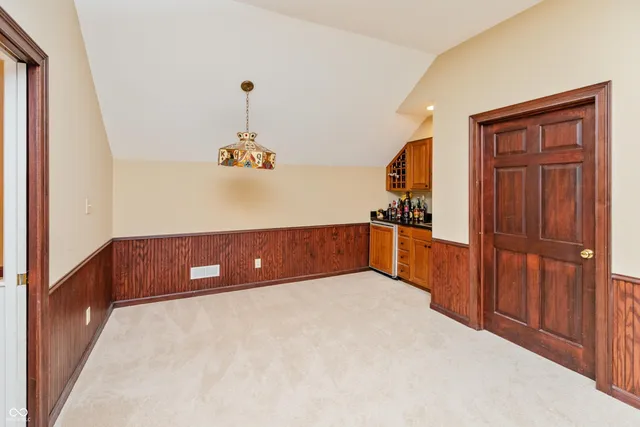 $995,000 | 8535 North Washington Boulevard, Indianapolis, IN 46240