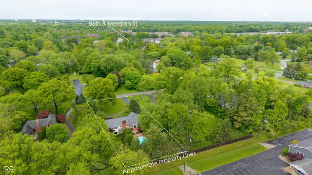$995,000 | 8535 North Washington Boulevard, Indianapolis, IN 46240