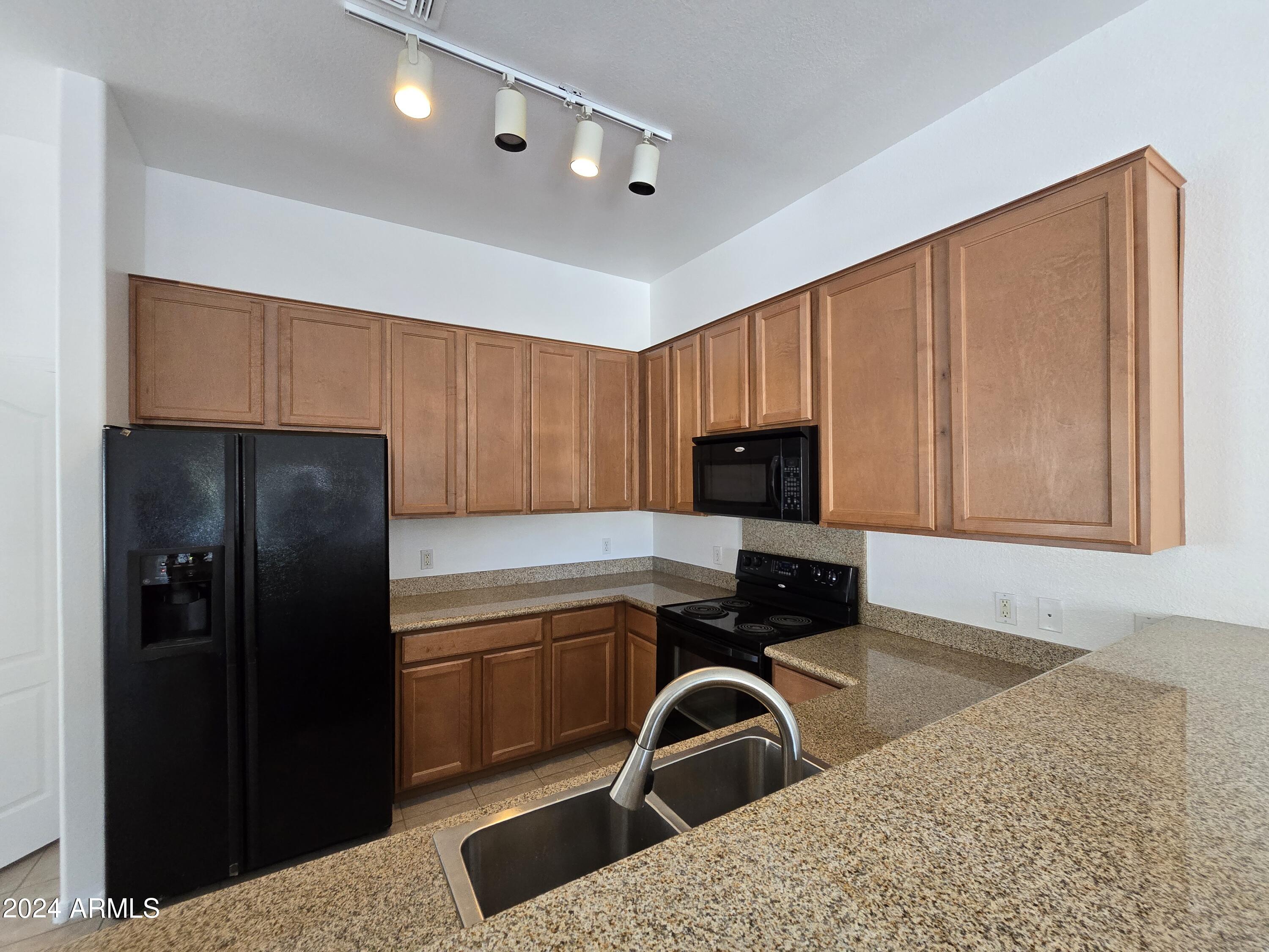 2401 East Rio Salado Parkway, Unit 1028 Tempe, AZ 85288 - Photo 9 of 19 20240923_135902