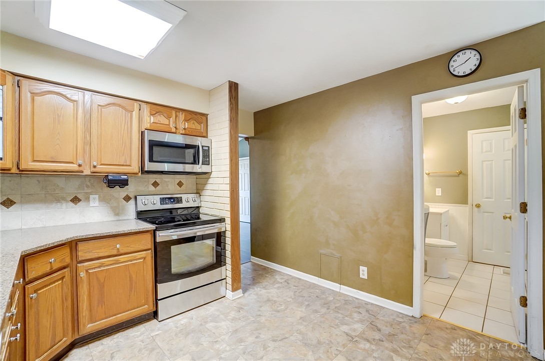 360 Clearcreek Franklin Road Springboro, OH 45066 - Photo 10 of 39 Gallery Image 10