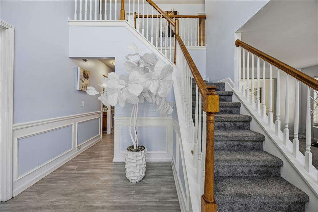 6266 Shell Drive Southwest Atlanta, GA 30331 - Photo 4 of 27