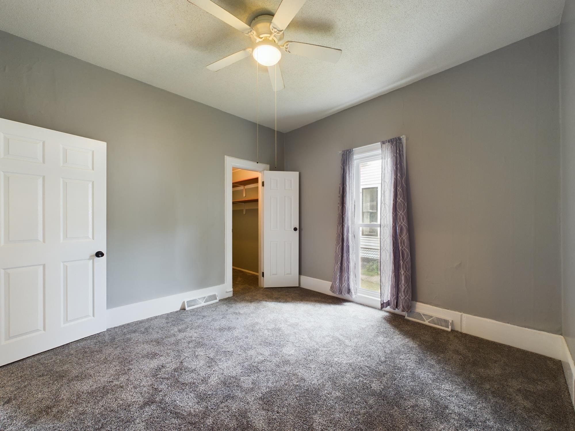 305 Riverside Drive Huntington, IN 46750 - Photo 10 of 36 Gallery Image 10