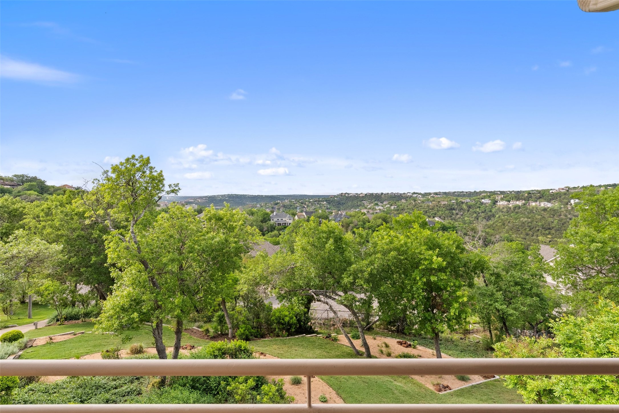 6309 Northgrove Road Austin, TX 78731 - Photo 14 of 32