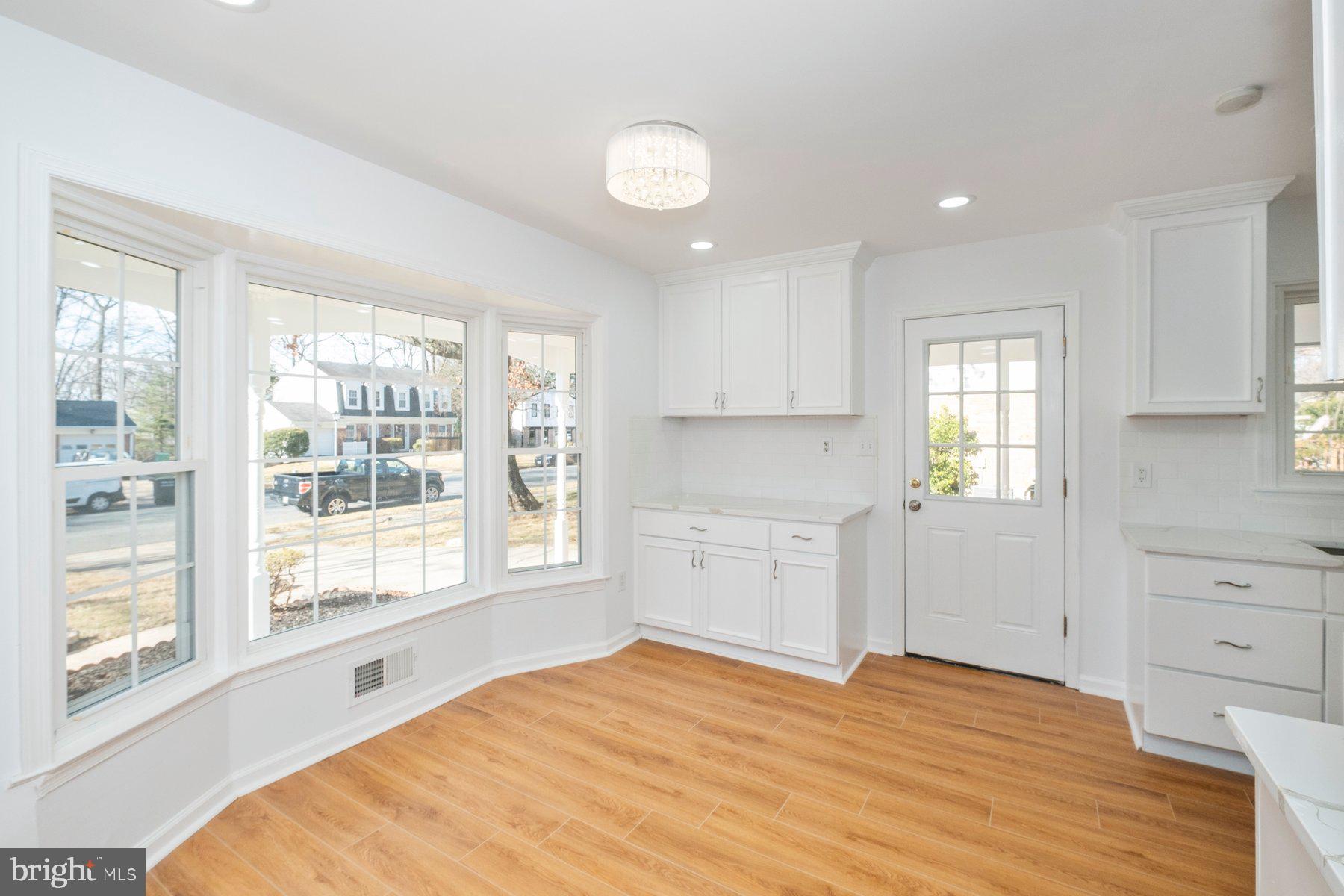 307 Summit Hall Road Gaithersburg, MD 20877 - Photo 7 of 23