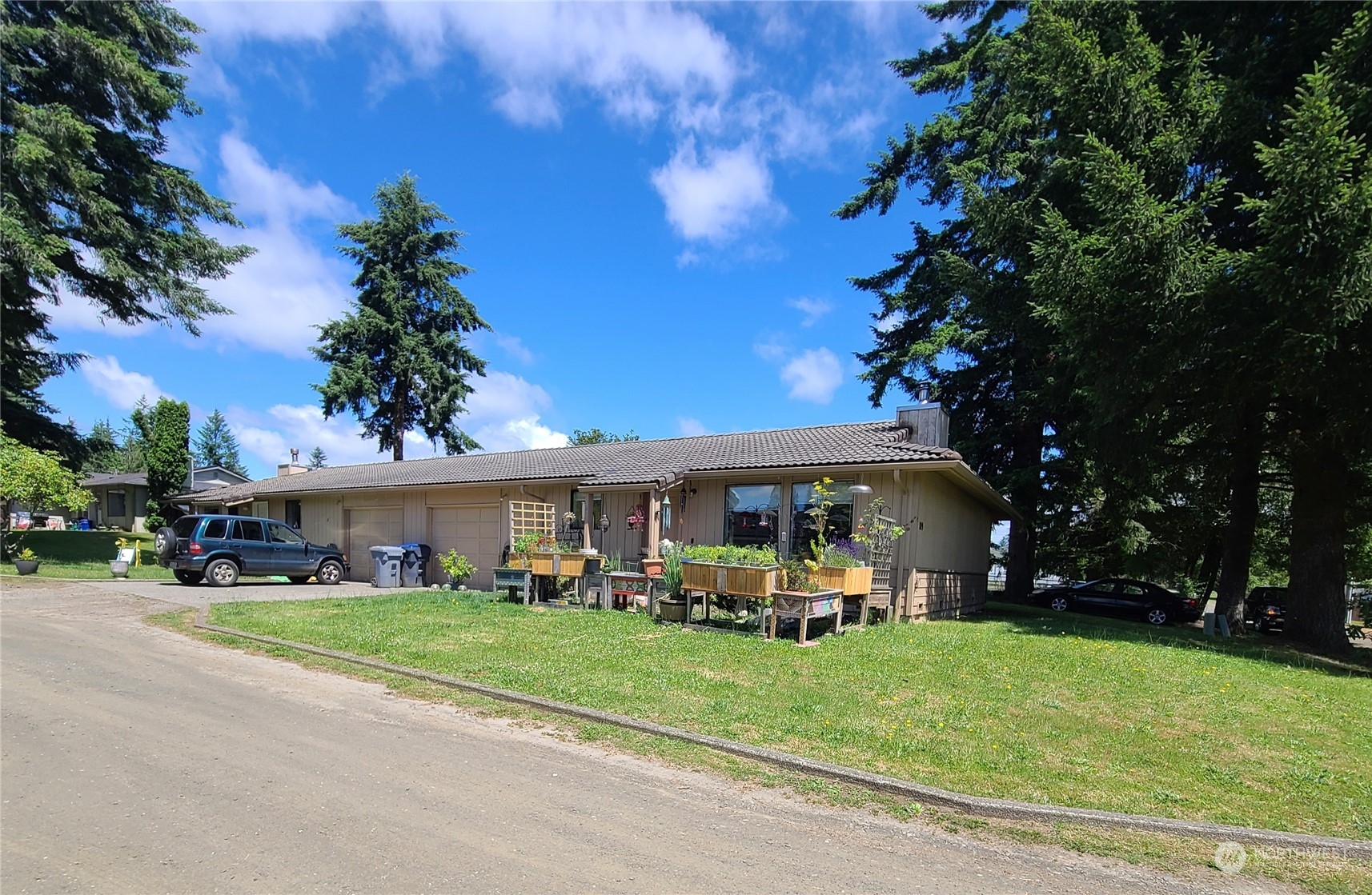 109 Harding Place Elma, WA 98541 - Photo 1 of 28 Gallery Image 1