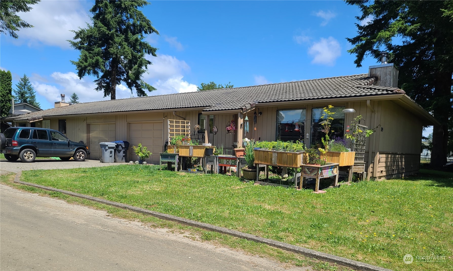 109 Harding Place Elma, WA 98541 - Photo 3 of 28 Gallery Image 3