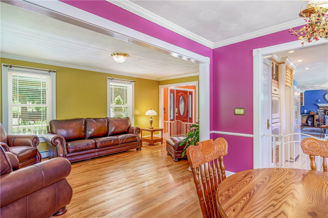 158 West Wrentham Road Cumberland, RI 02864 - Photo 6 of 44 Gallery Image 6