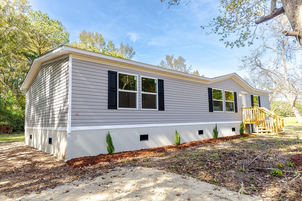 159 Bishopville Road St. George, SC 29477 - Photo 3 of 48 GM-2 (4)