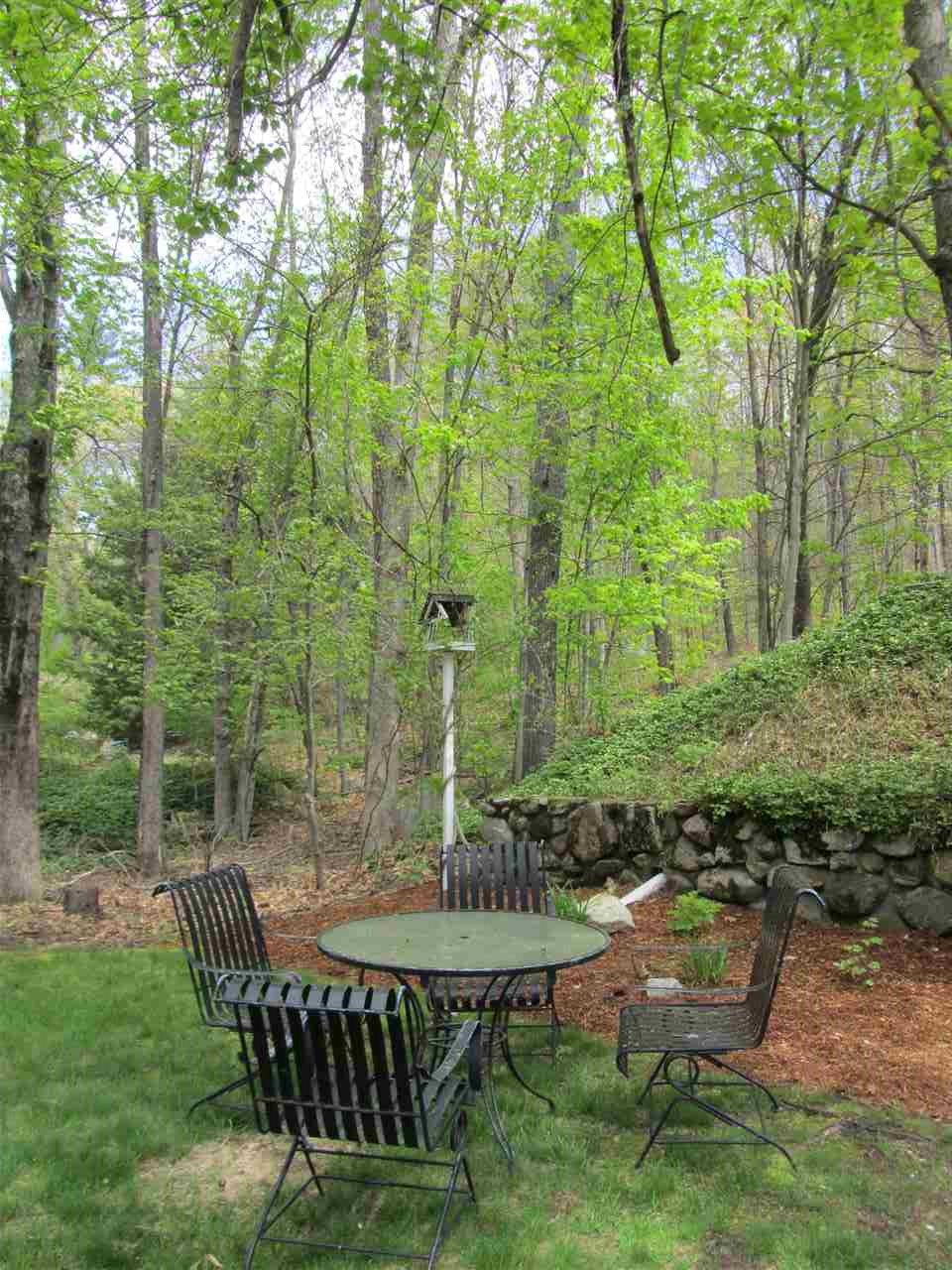 6 Hemlock Hill Road Amherst, NH 03031 - Photo 29 of 37