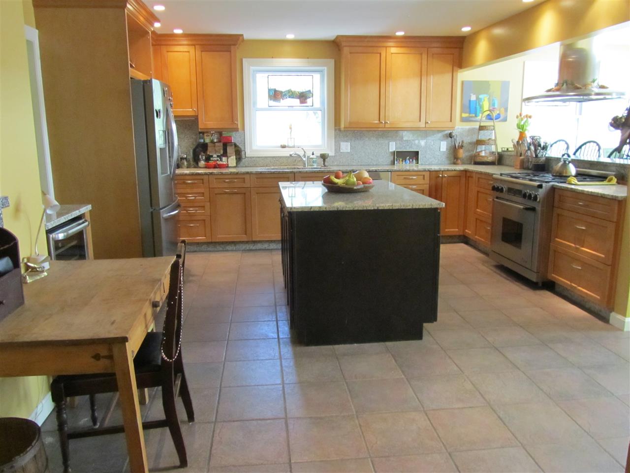 6 Hemlock Hill Road Amherst, NH 03031 - Photo 7 of 37