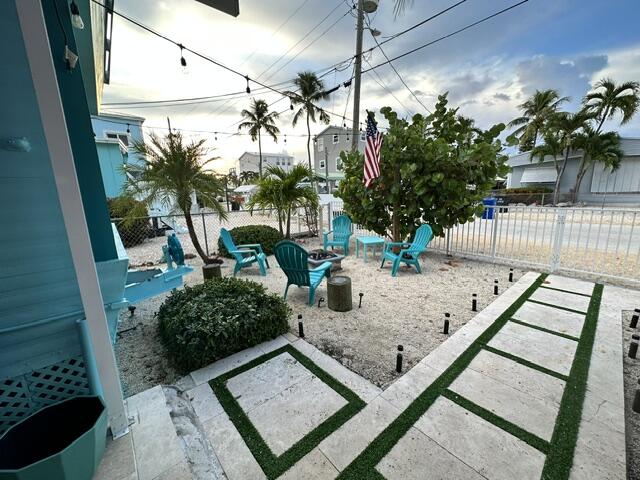 72 Avenue C Key Largo, FL 33037 - Photo 3 of 49 72 Ave C photo front yard