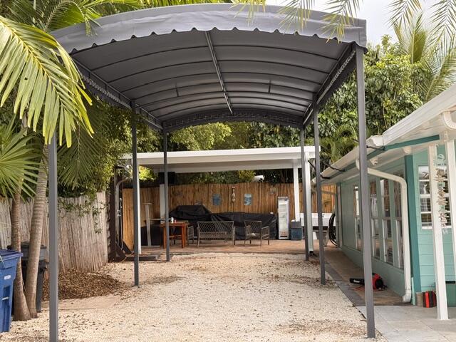 72 Avenue C Key Largo, FL 33037 - Photo 5 of 49 72 Ave C photo covered parking