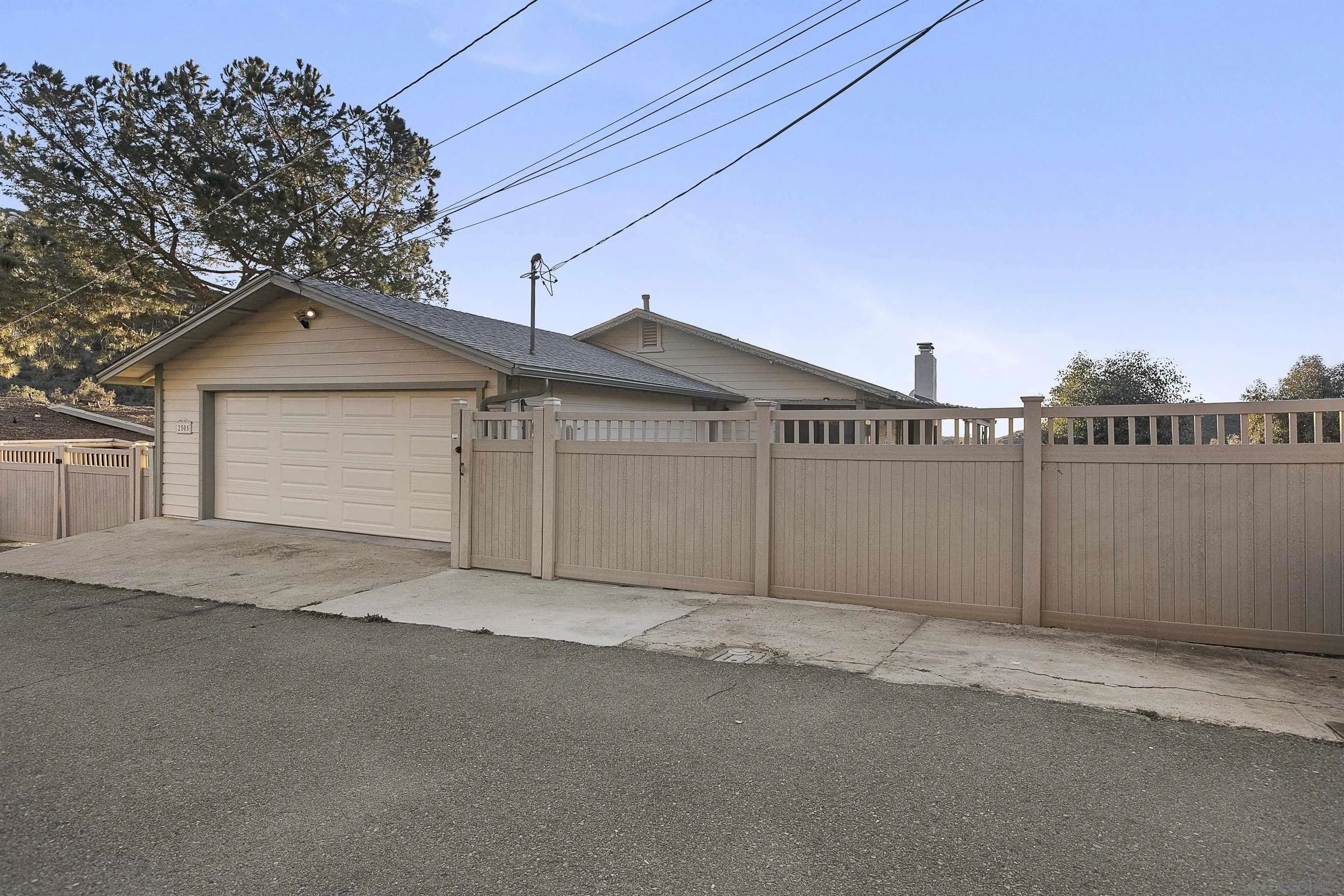 2505 Suncrest Boulevard El Cajon, CA 92021 - Photo 44 of 45 a view of a garage