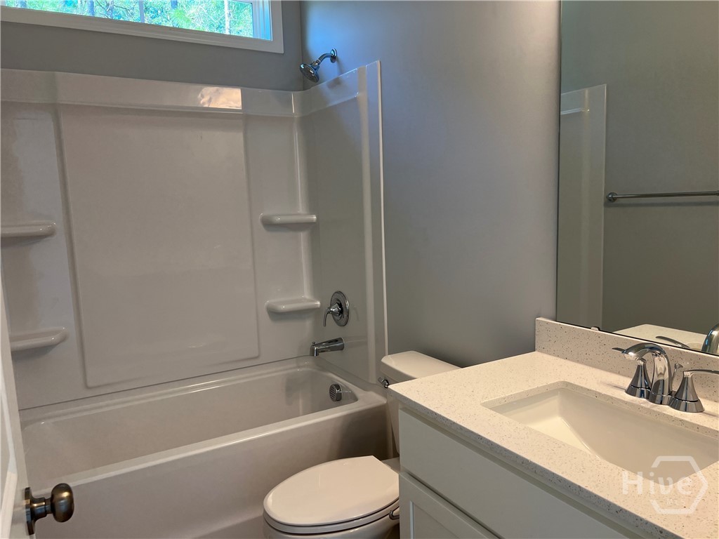 668 Blue Moon Crossing Pooler, GA 31322 - Photo 6 of 21 GUEST BATH
