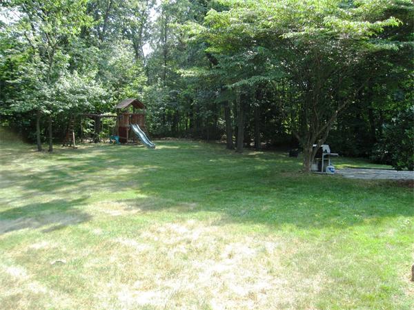 16 Oldham Road Westborough, MA 01581 - Photo 23 of 24 Gallery Image 23