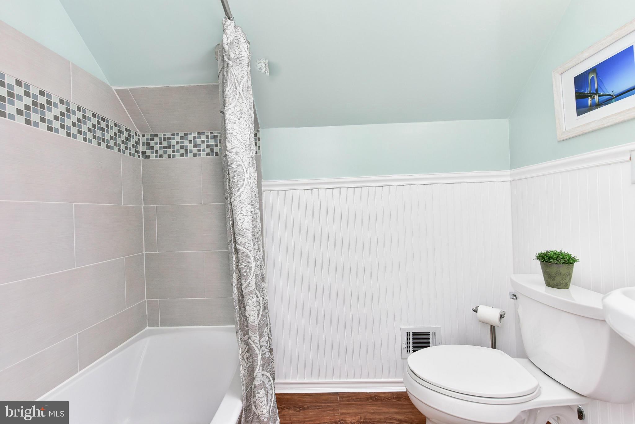 8016 Frye Road Alexandria, VA 22309 - Photo 15 of 30 Bath